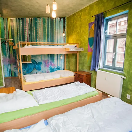 Labyrinth Hostel *