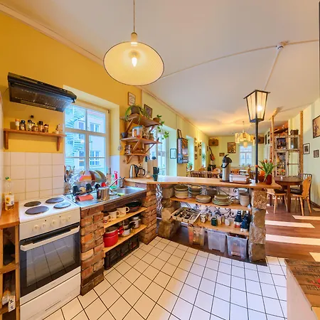 旅馆 魏玛迷宫旅馆 *