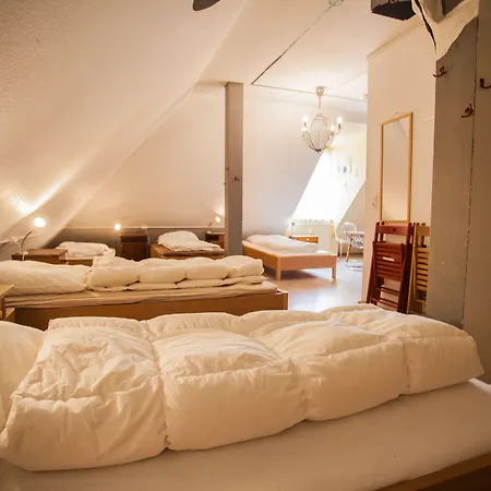 Labyrinth Hostel *