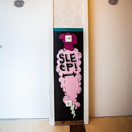 Labyrinth Hostel *