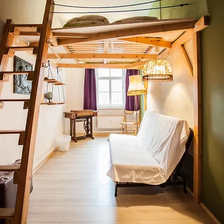 Хостел Labyrinth *