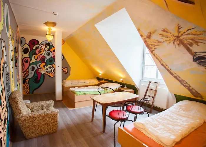 旅馆 魏玛迷宫旅馆 *